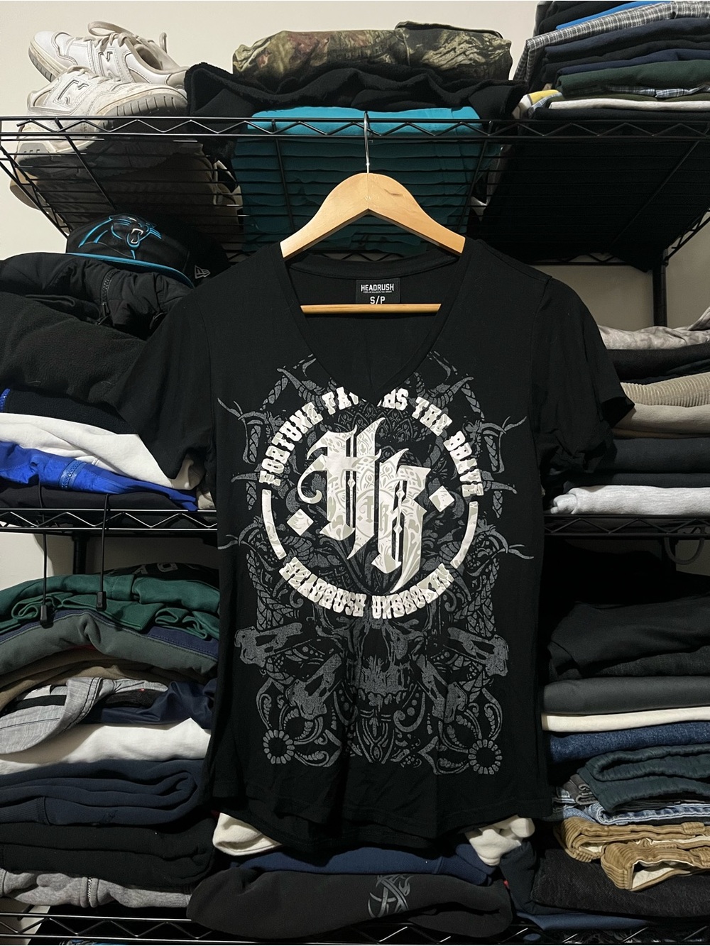 HeadRush Black Graphic V-Neck Tee